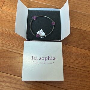 NIB Lia Sophia bracelet stretch